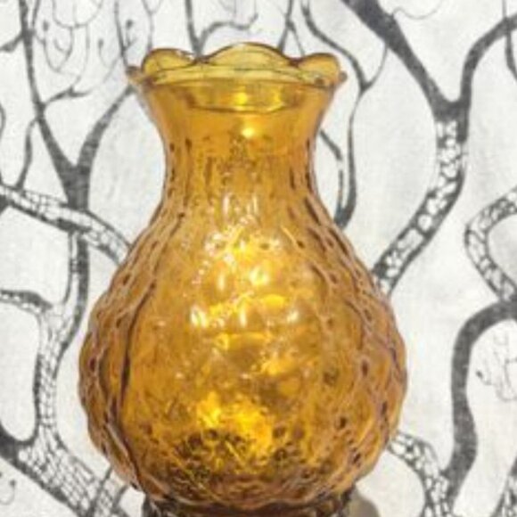 78-(VHD) Vintage. Home Decor. Amber. Glass. Hurricane Lamps. - Picture 9 of 15